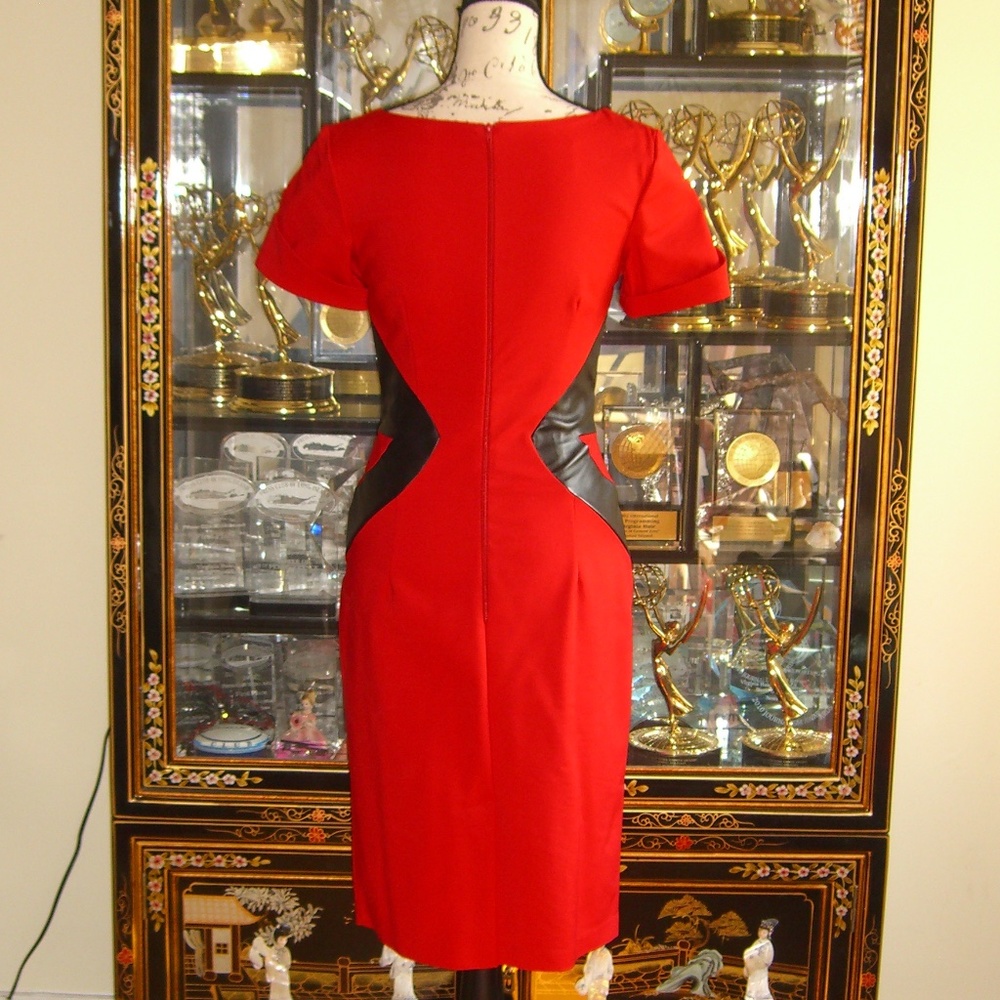 HYBRID RED AND BLACK PLEATHER CONTRAST DRESS - Picture 4 of 5